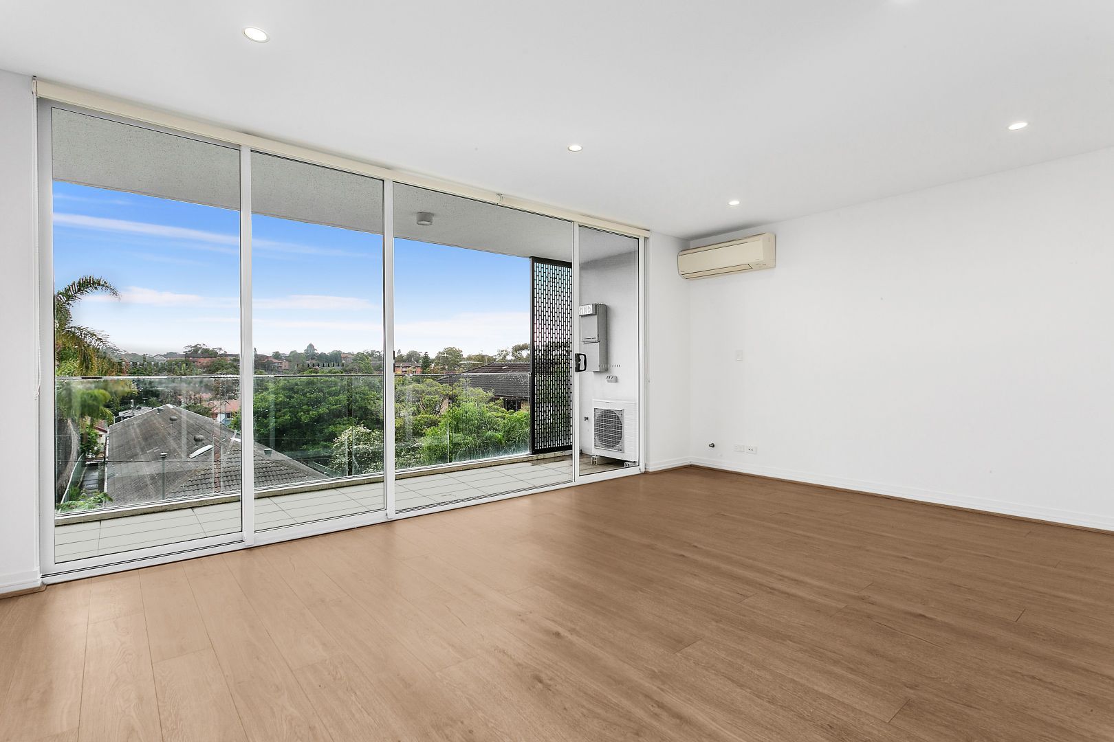 2 bedrooms Apartment / Unit / Flat in 13/252 Wardell Road MARRICKVILLE NSW, 2204