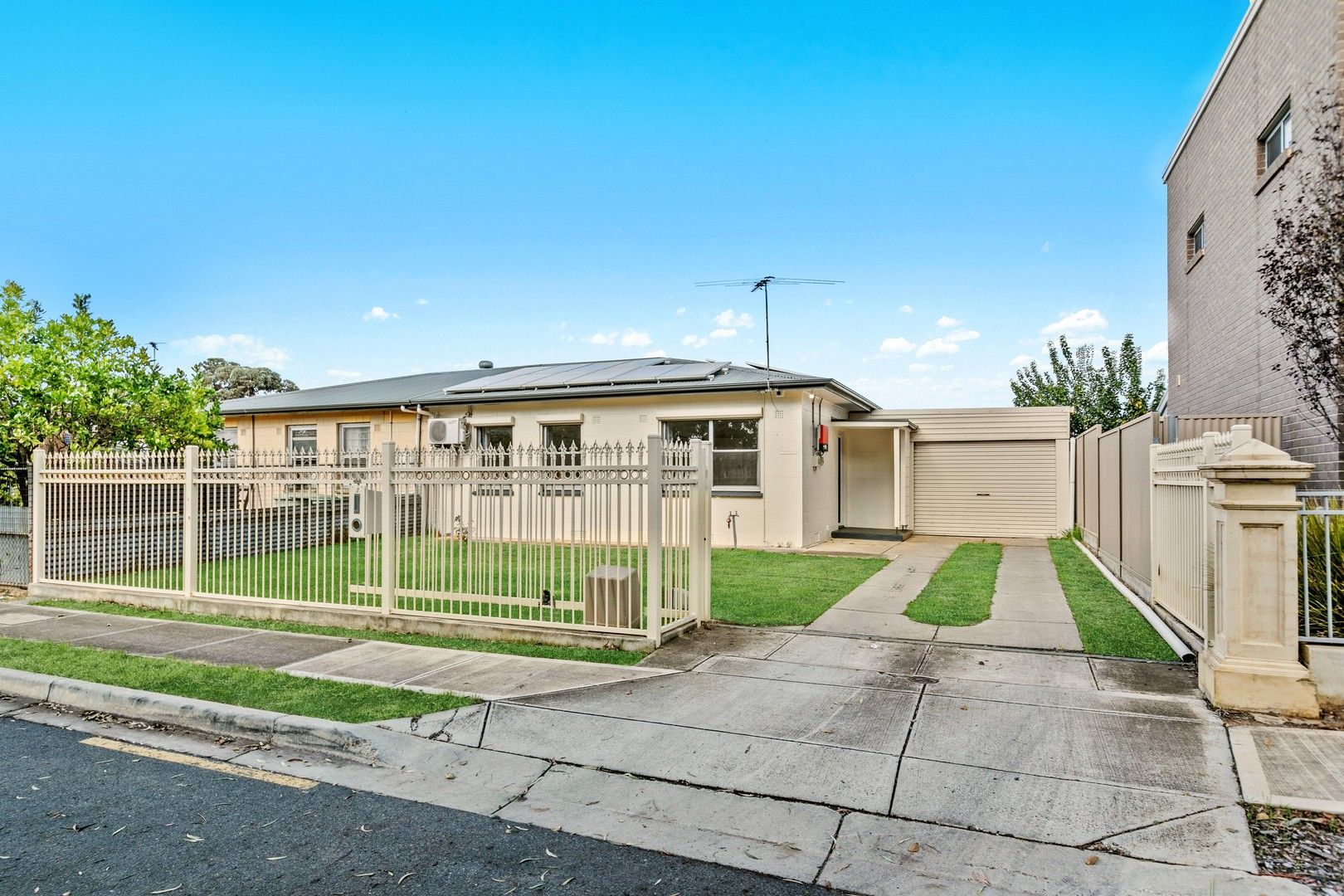 2 Edward Court, Mansfield Park SA 5012, Image 0