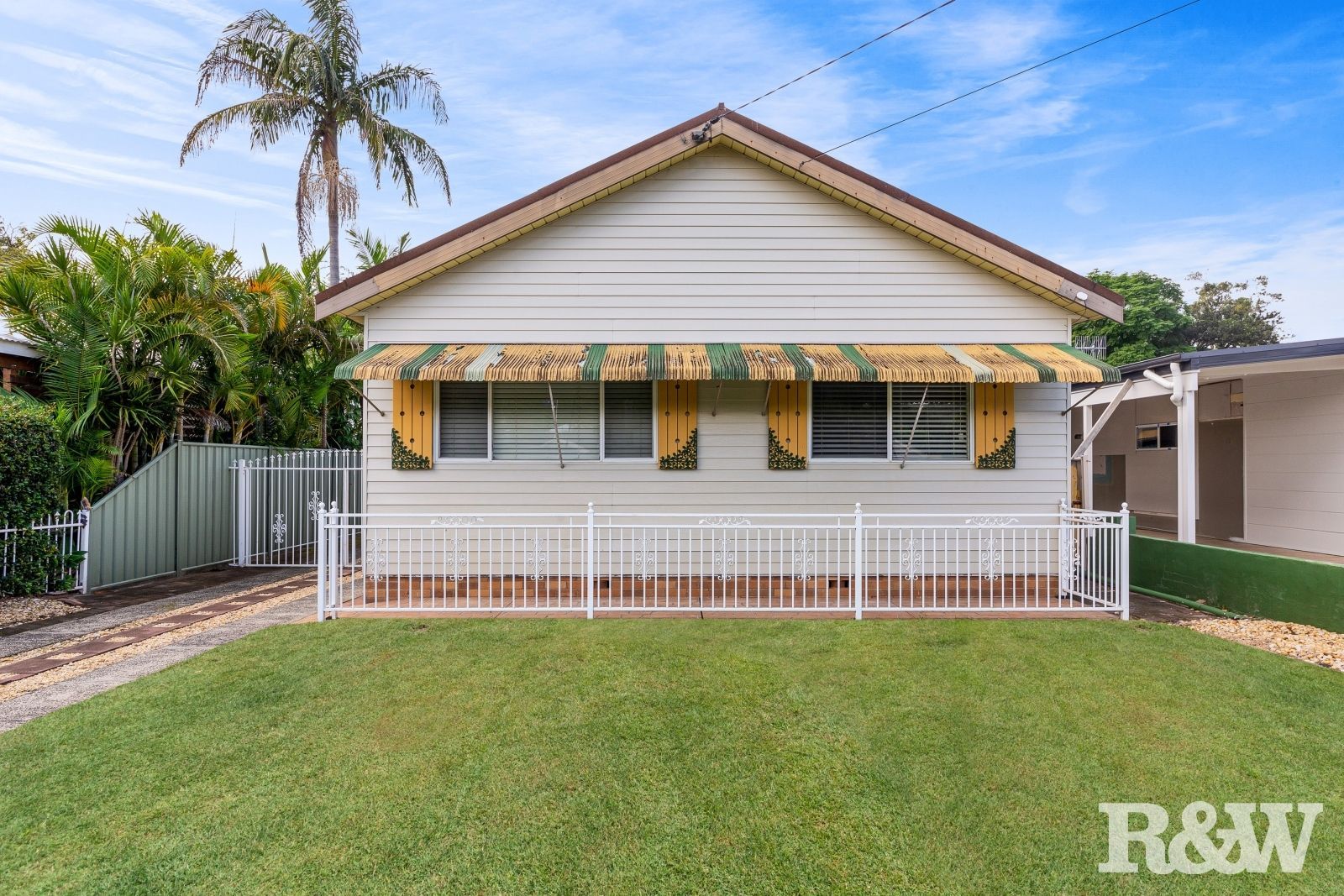 18 Darley Road, Umina Beach NSW 2257, Image 0