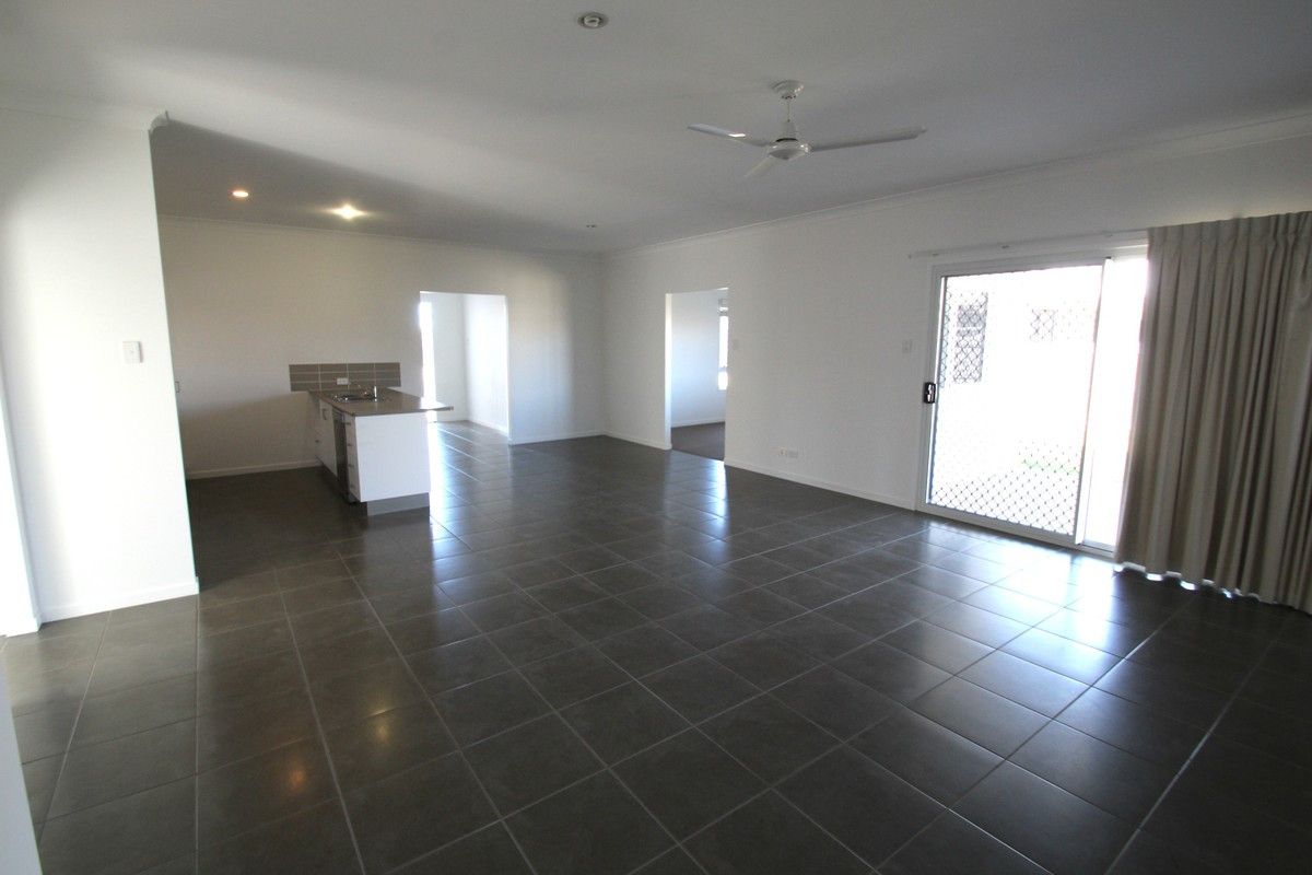 75 Foster Drive, Bundaberg North QLD 4670, Image 1