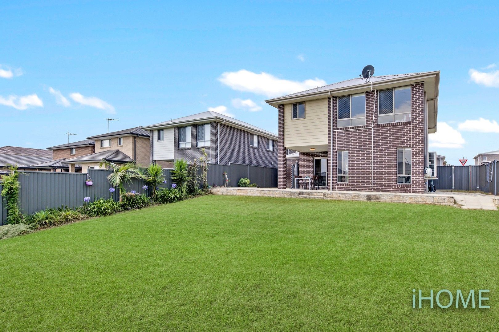 4 bedrooms House in 17 Schofields Farm Road SCHOFIELDS NSW, 2762