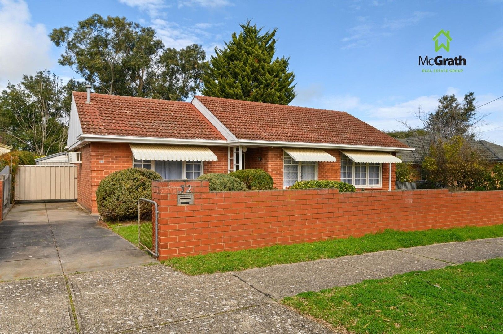 32 Maxwell Road, Hackham Wes Property History & Address Research Domain