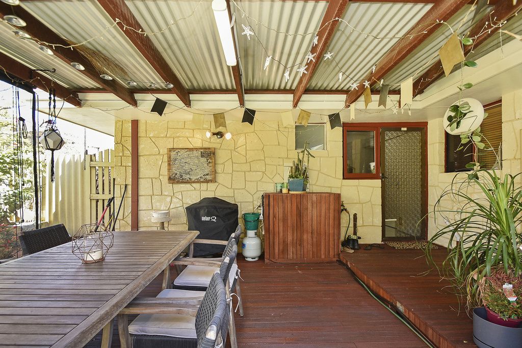 18a Iolanthe Drive, Duncraig WA 6023, Image 1