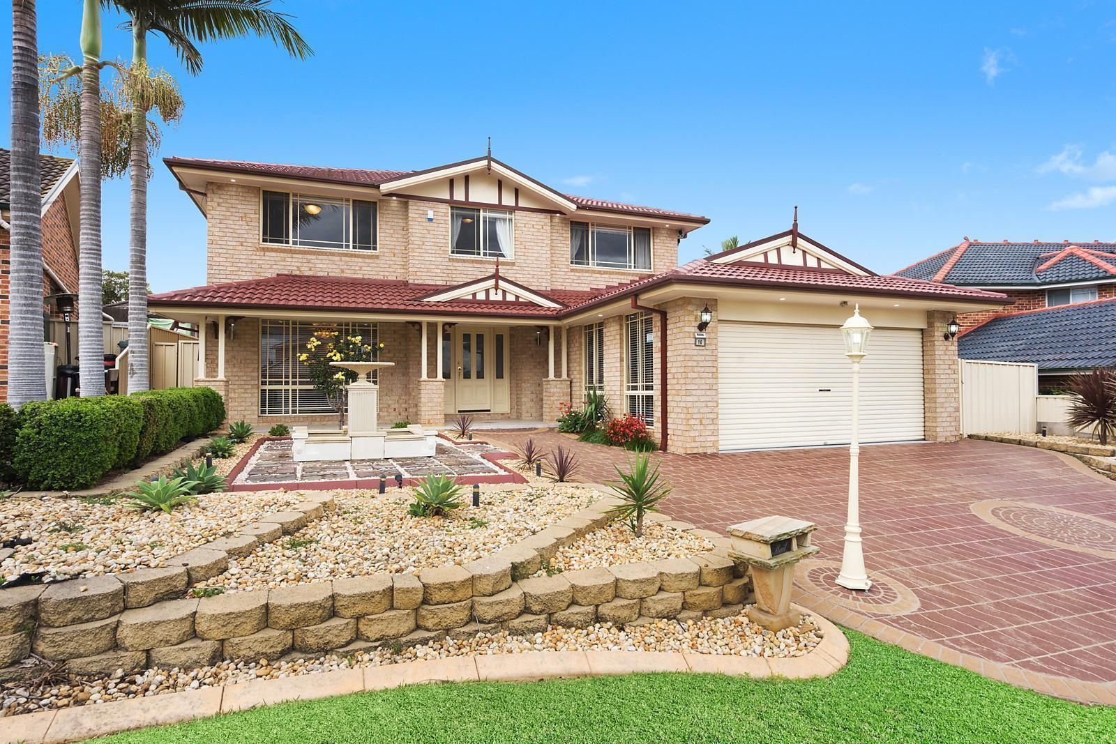 10 Wallis Crescent, Cecil Hills NSW 2171