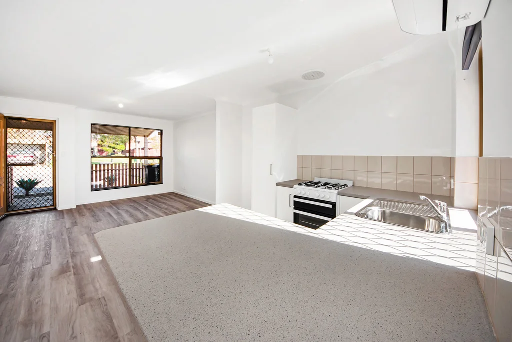 Additional image 6 of 2/17 Leadenhall Street, Port Adelaide SA 5015