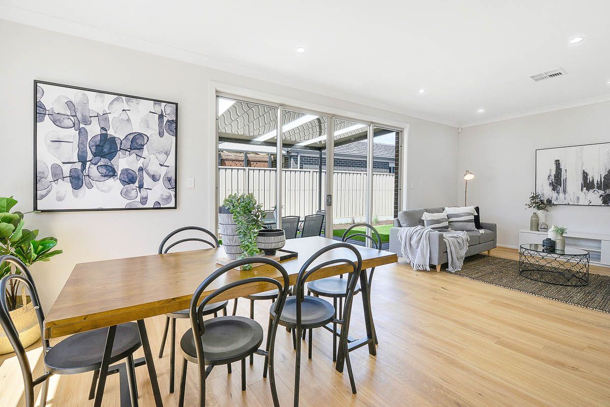 1 Renown Avenue, Clovelly Park SA 5042 Domain