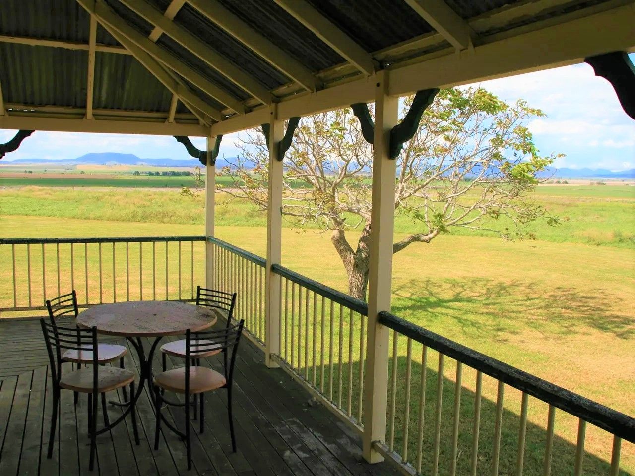 4 bedrooms Rural in 1857 WARWICK - KILLARNEY ROAD LOCH LOMOND QLD, 4370