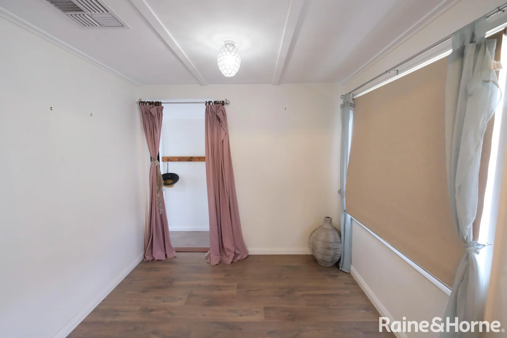 Additional image 7 of 84 Evans Street, Inverell NSW 2360