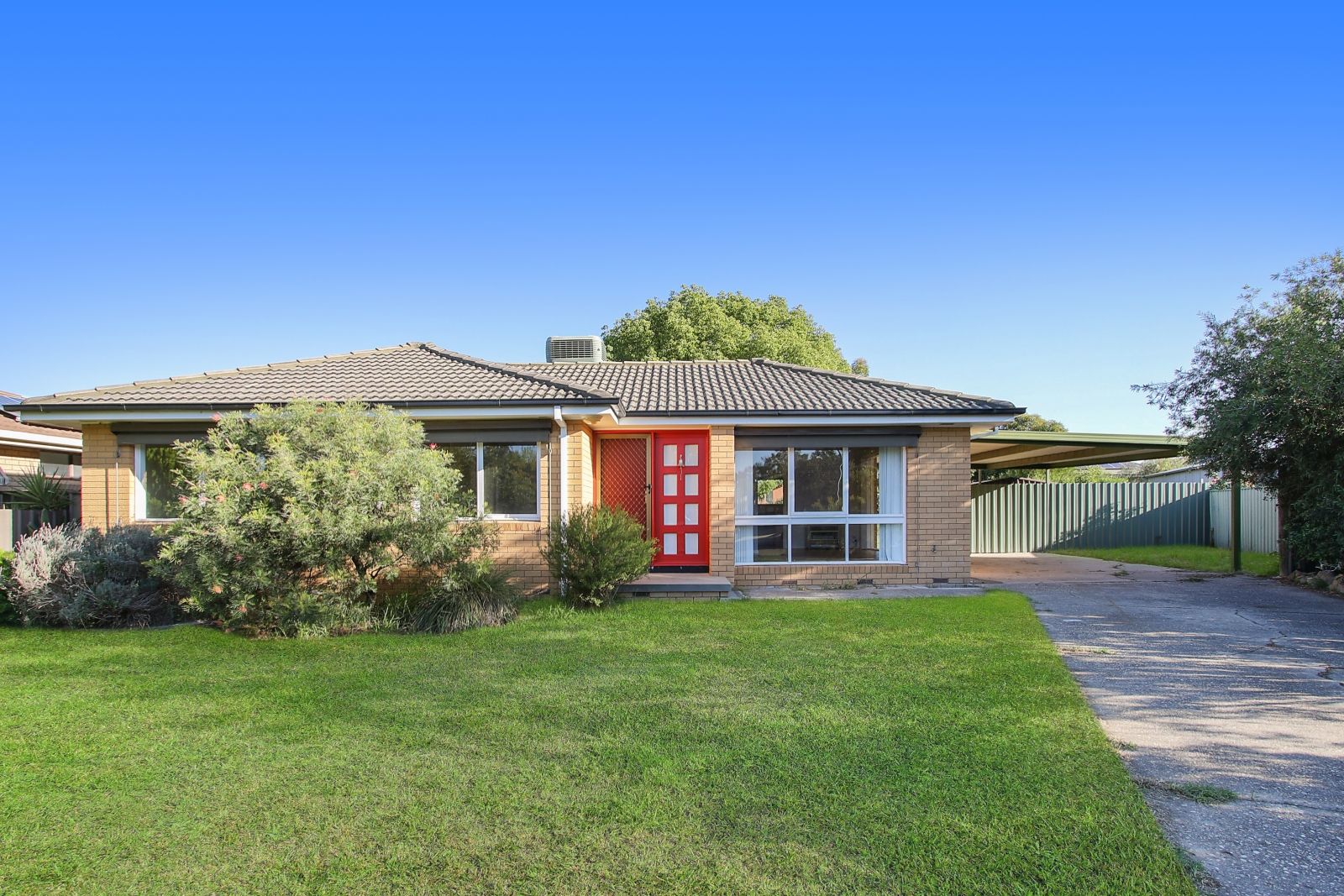 17 Kensington Court, Thurgoona Property History & Address Research