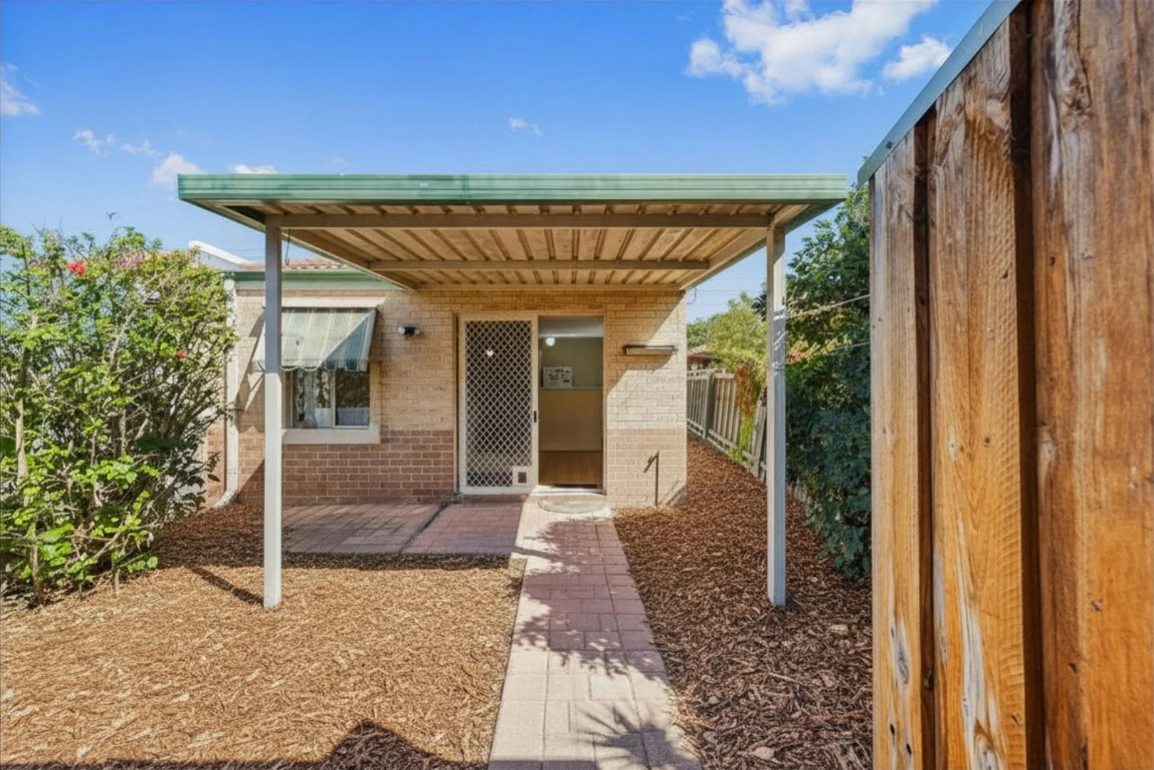 Additional image 20 of 323 Belmont Avenue, Cloverdale WA 6105