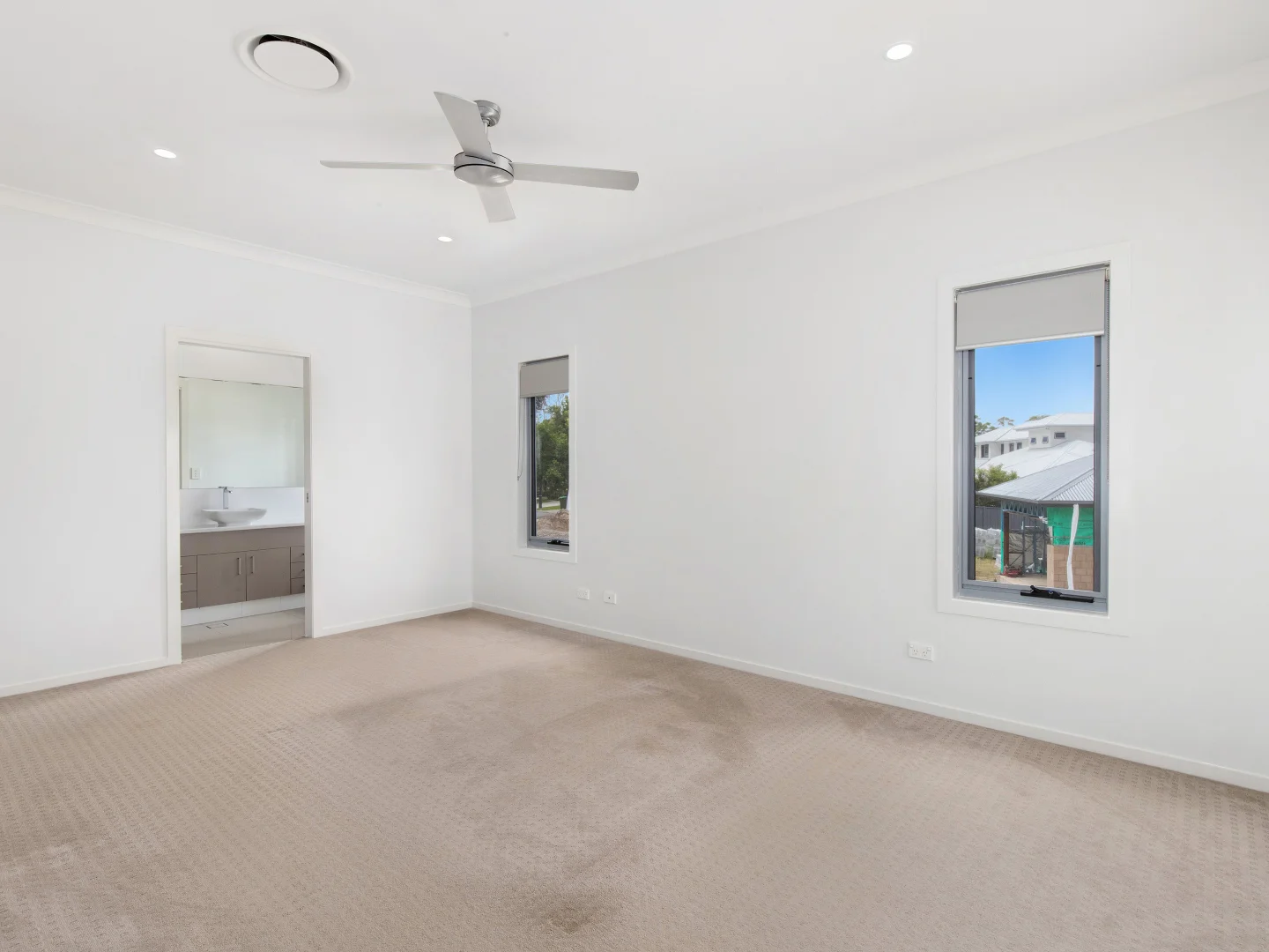 Additional image 8 of 4/25 Andromeda Parade, Robina QLD 4226