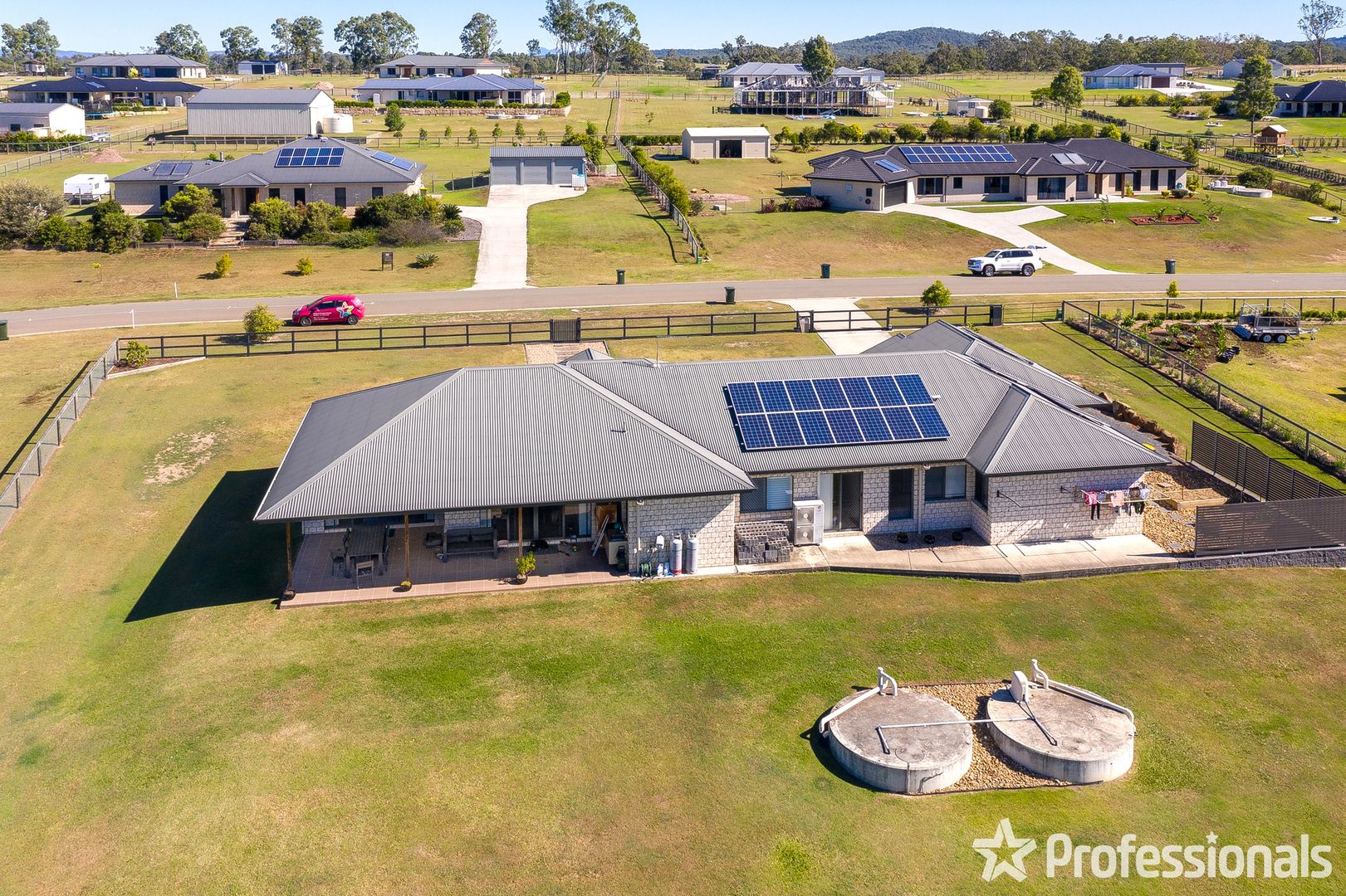 13-15 Riemore Circuit, Tamborine QLD 4270, Image 1