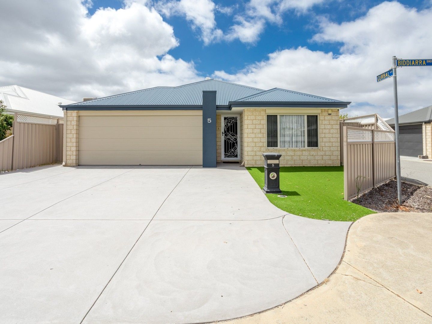 5 Biddiarra Bend, Southern River WA 6110, Image 0