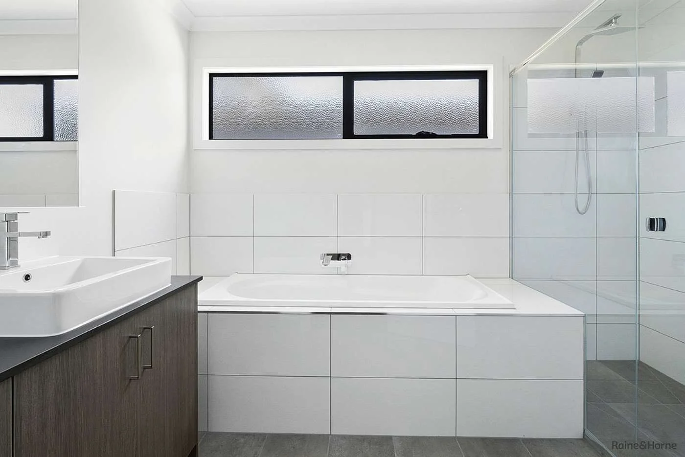 Additional image 5 of 8/307-311 Eastbourne Road, Capel Sound VIC 3940