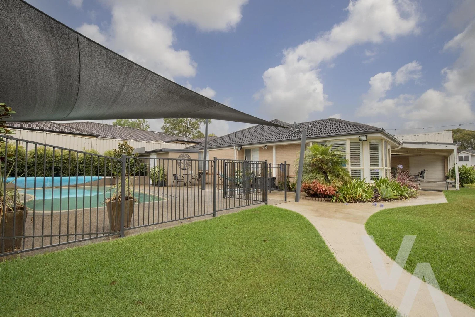 Primary image of 3 Deakin Close, Maryland NSW 2287