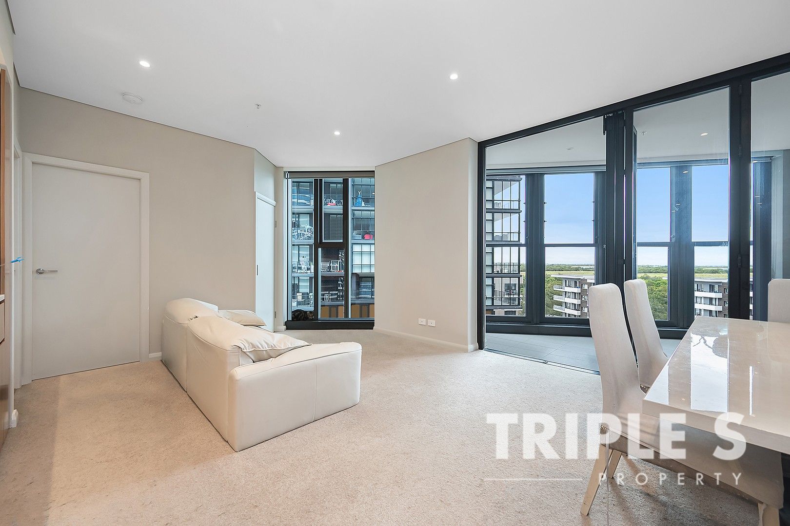 810/2 Waterway Street, Wentworth Point NSW 2127 Domain