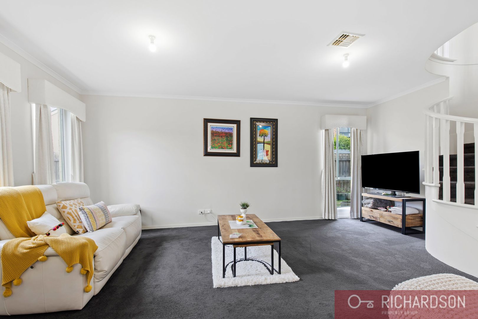 22 William McPherson Crescent, Seabrook VIC 3028, Image 2