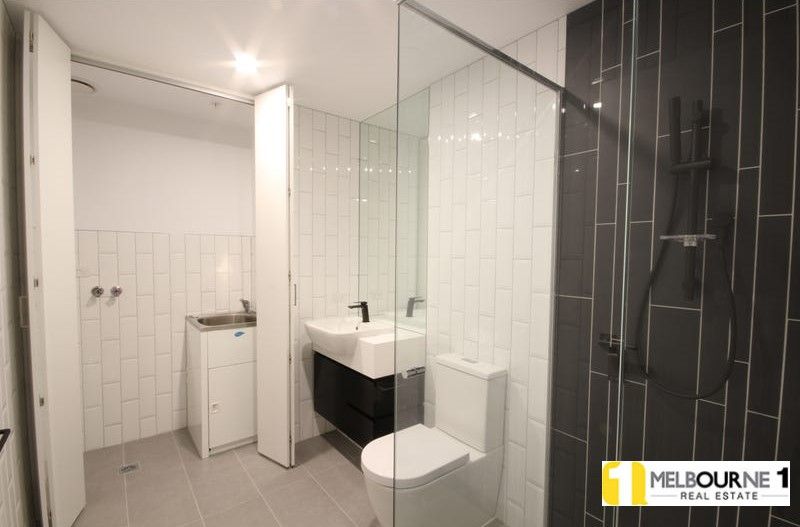 612/101-105 Tram Road, Doncaster VIC 3108, Image 2