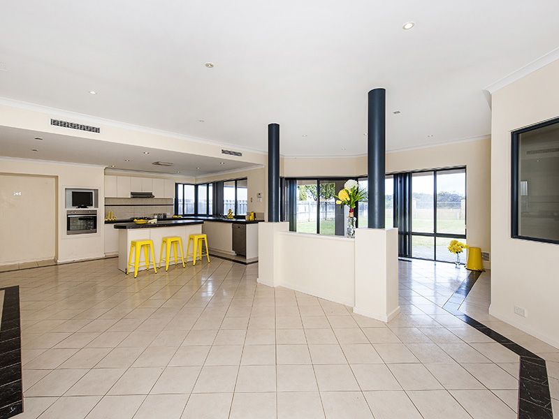 9 Villefranche Rise, Port Kennedy WA 6172, Image 0