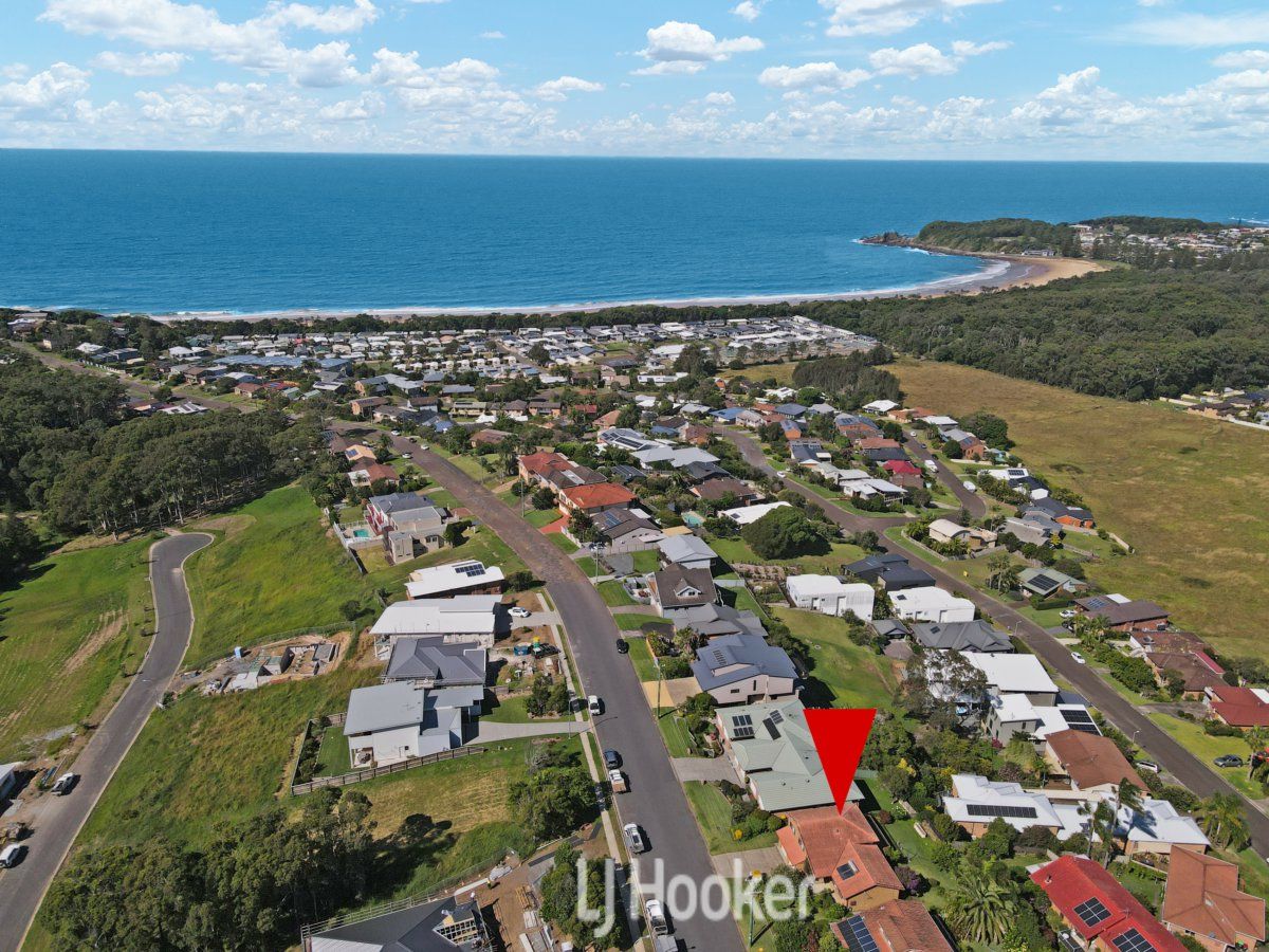 65a Redhead Road, Hallidays Point NSW 2430 Domain