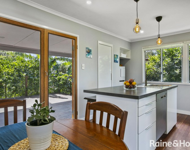 11 Tailor Street, Tin Can Bay QLD 4580