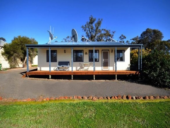 37 Gladstone Street, Tarnagulla VIC 3551