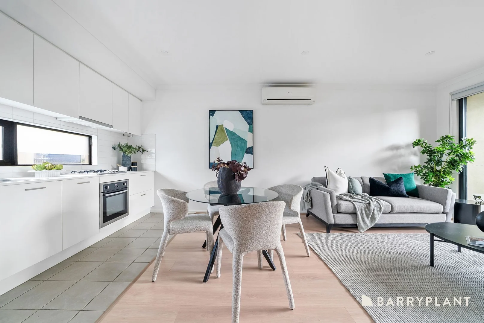 Additional image 5 of 27 Crefden Street, Maidstone VIC 3012