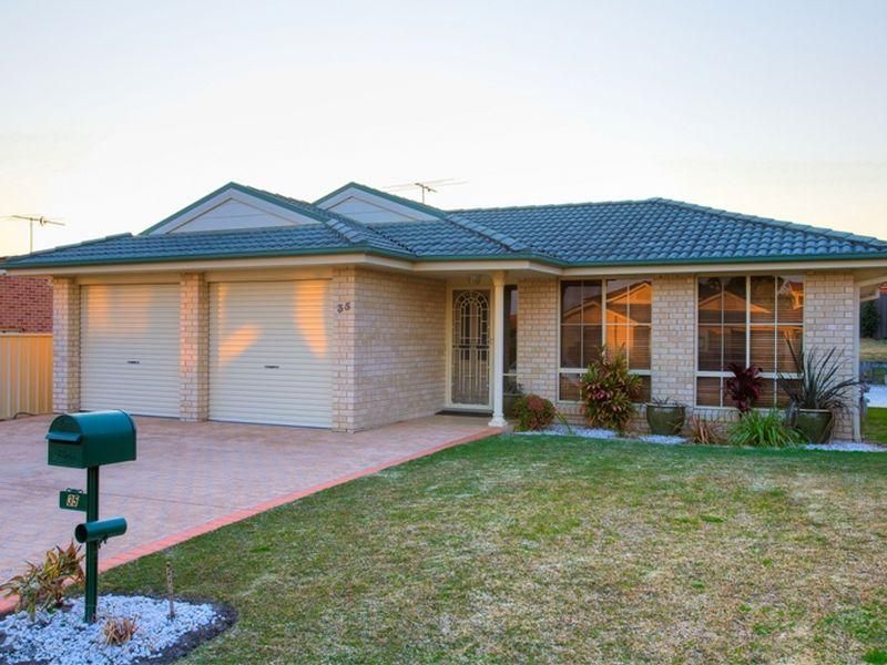 35 Geraldton Drive, REDHEAD NSW 2290, Image 0