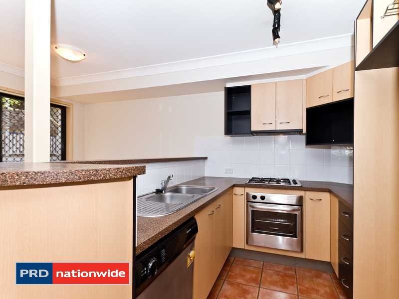 4/33 Alva Terrace, Gordon Park QLD 4031, Image 2