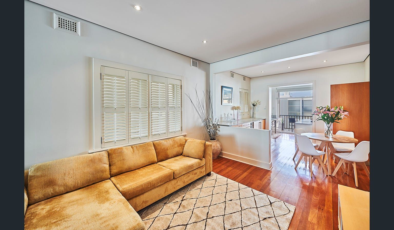 2 bedrooms Apartment / Unit / Flat in 3/19 Arcadia Street COOGEE NSW, 2034