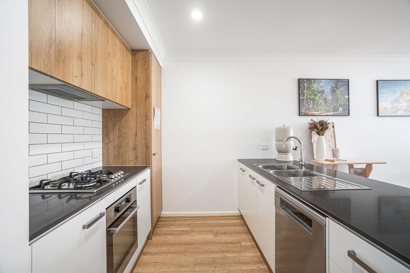 10 Gallery Walk, Mount Duneed VIC 3217 Townhouse For Rent Domain