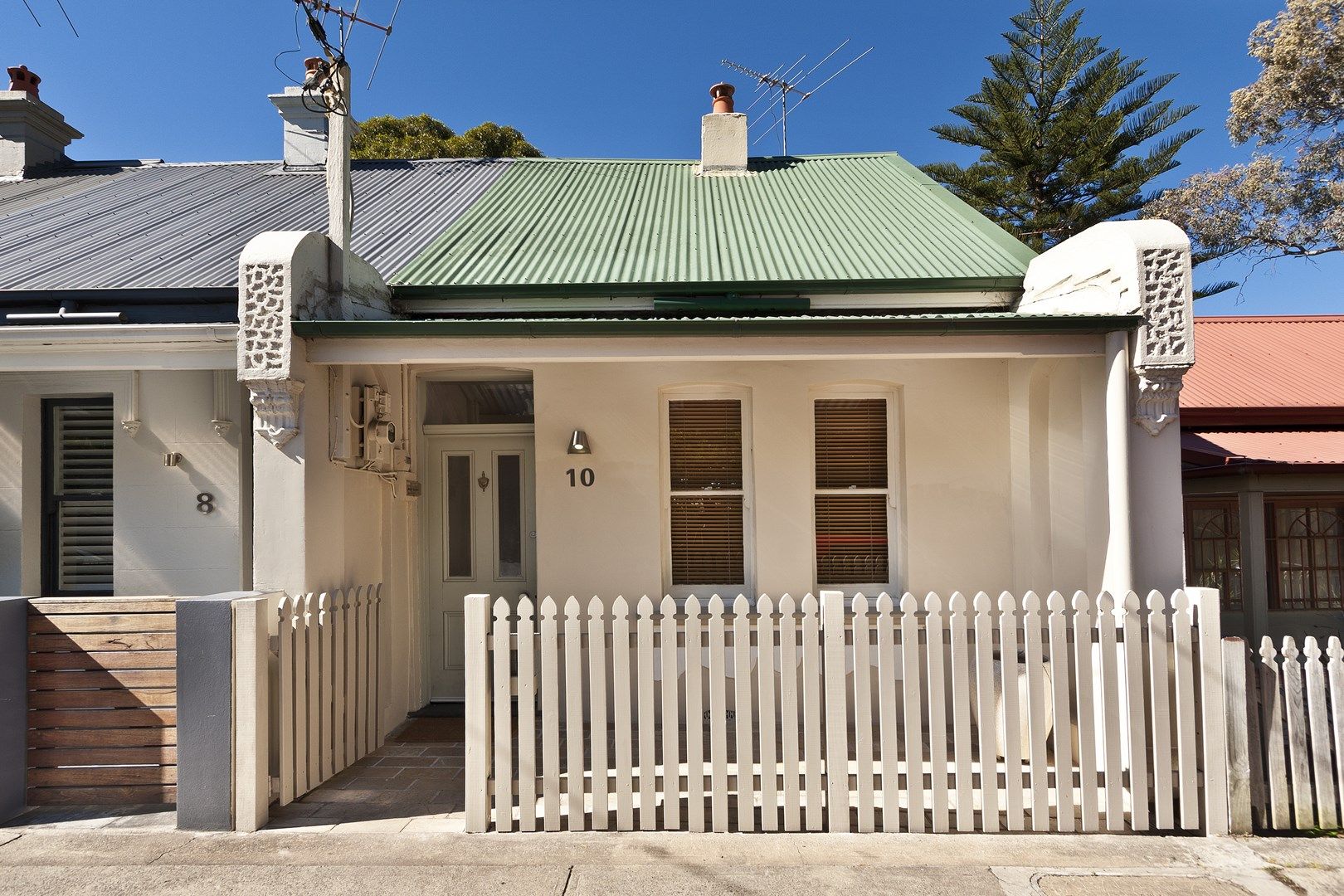 2 bedrooms House in 10 Starling Street ROZELLE NSW, 2039