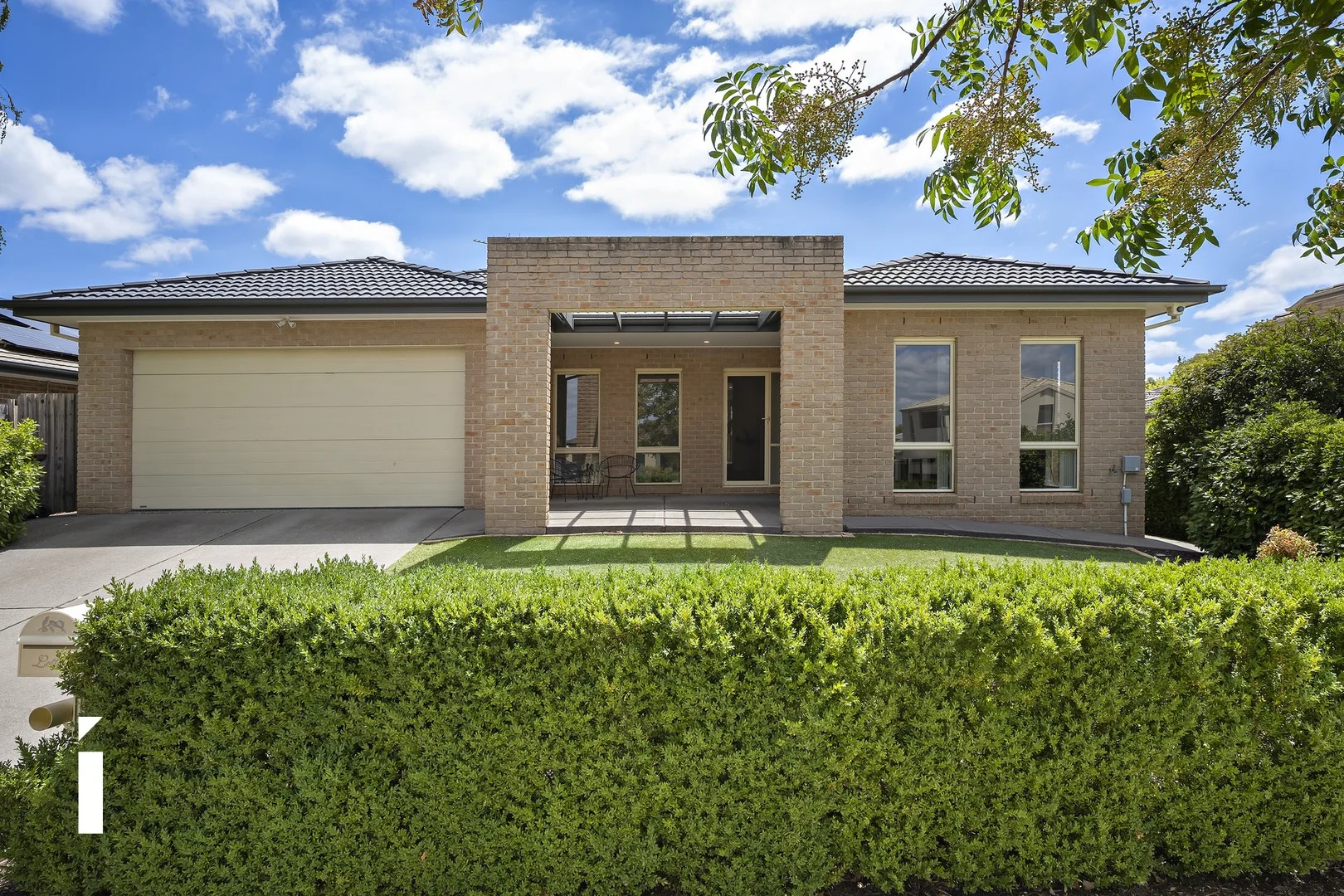 27 Kalianna Street, Harrison ACT 2914
