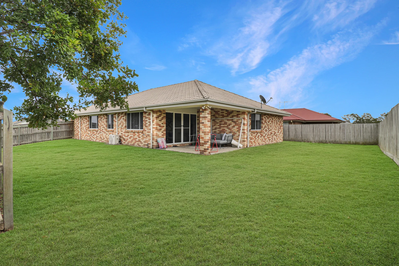 Additional image 15 of 2 Lachlan Street, Gleneagle QLD 4285