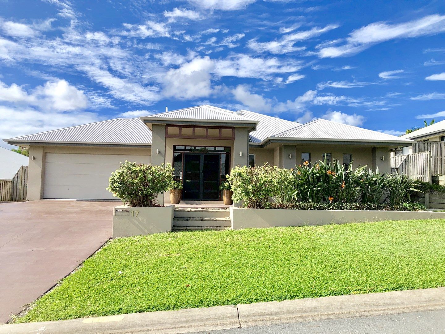 4 bedrooms House in 17 Zeus Circuit COOMERA QLD, 4209