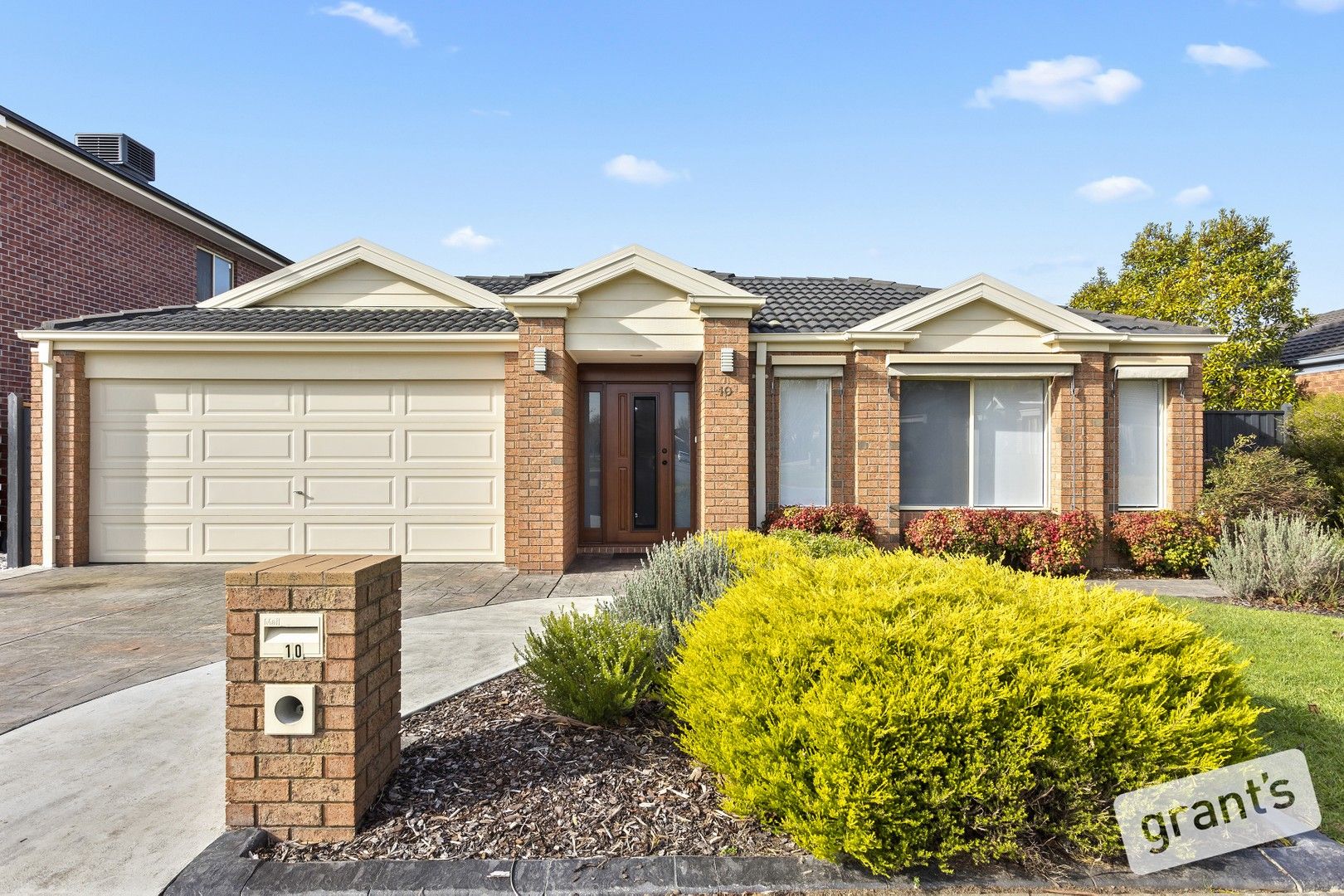 10 Wearingford Avenue, Narre Warren South VIC 3805, Image 0