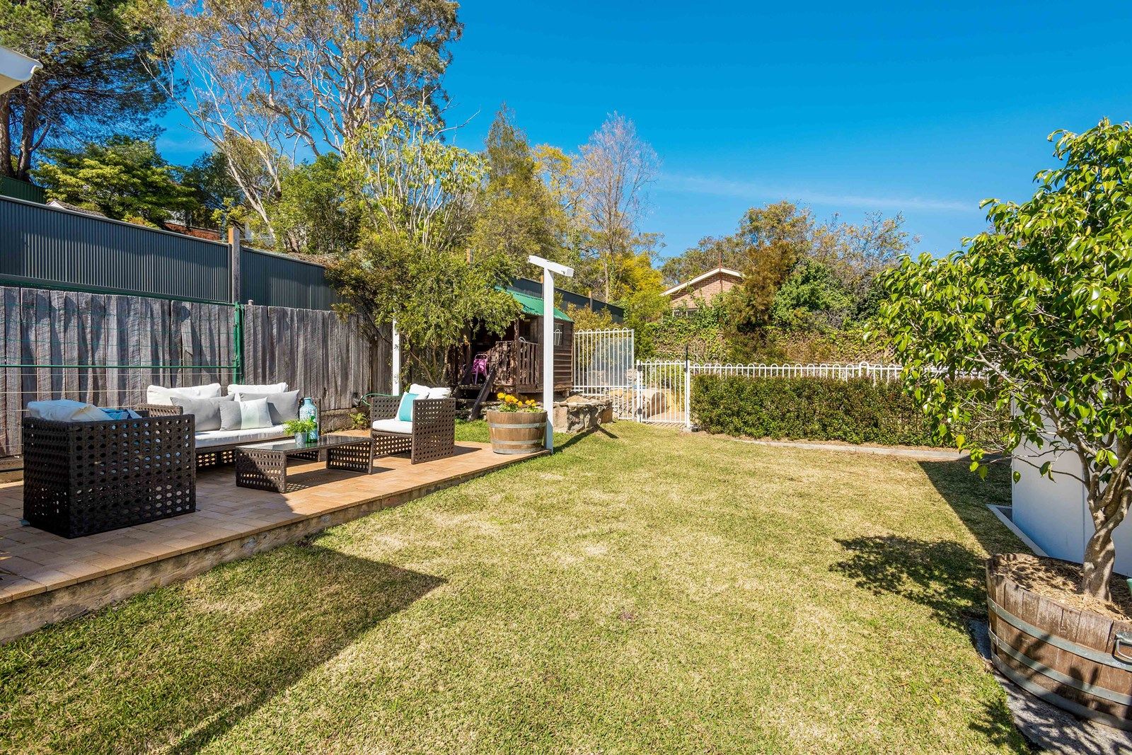 12 Honeysuckle Street, Jannali NSW 2226, Image 2