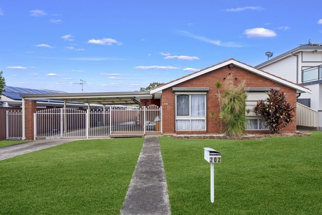 Picture of 202 Prairie Vale Road, BOSSLEY PARK NSW 2176