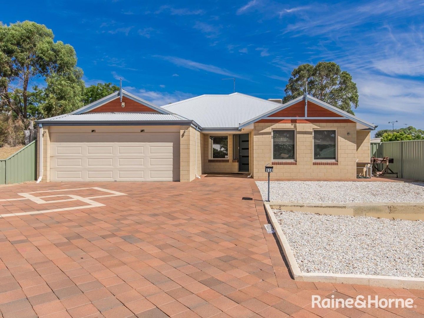 4 bedrooms House in 53 Allnutt Street MANDURAH WA, 6210