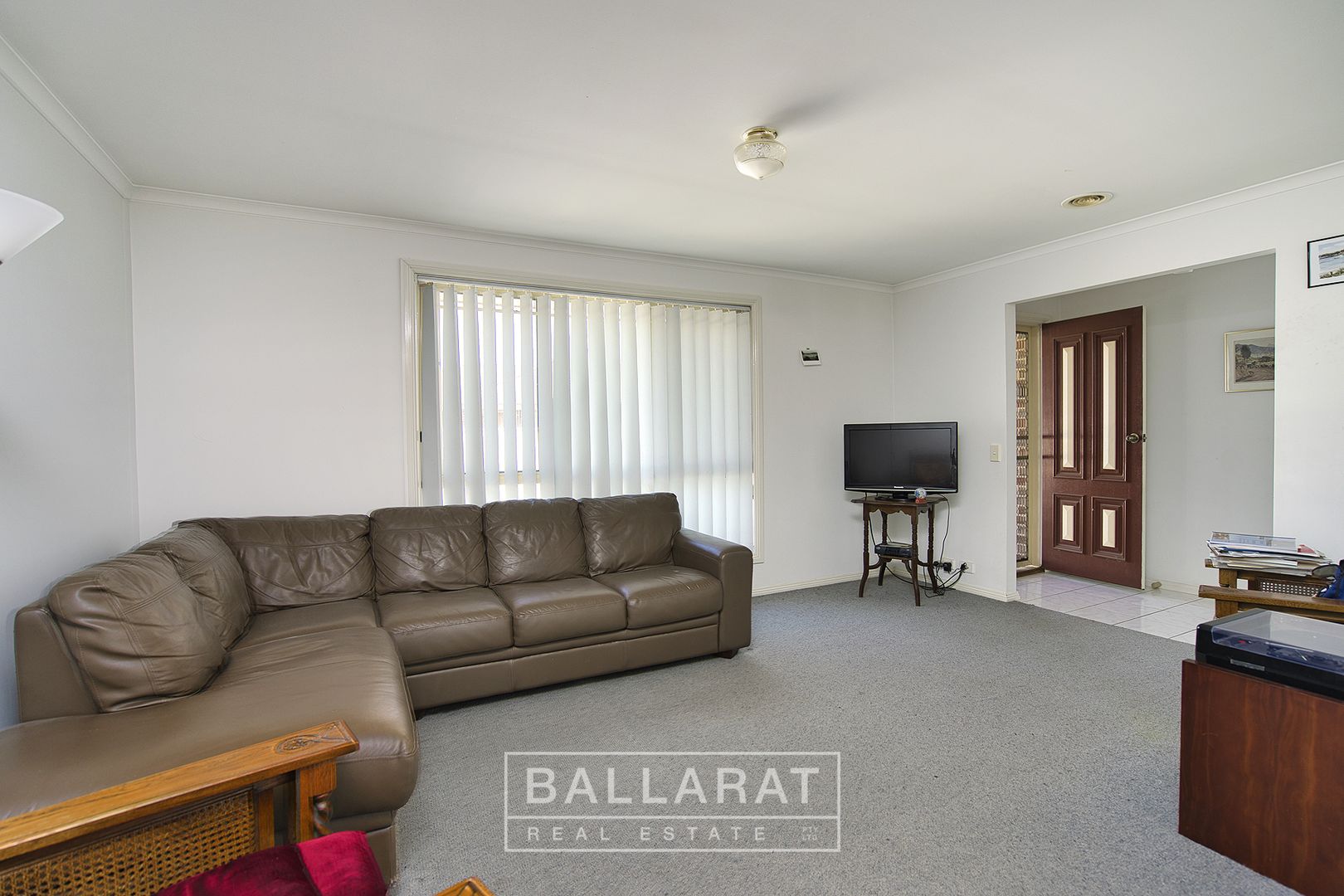 2/512 Windermere Street, Redan VIC 3350, Image 1