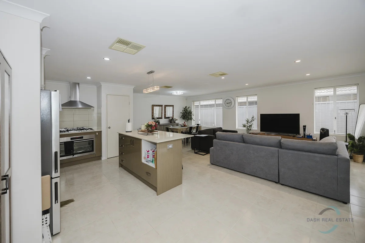 Additional image 12 of 68 Leschenault Loop, Banksia Grove WA 6031