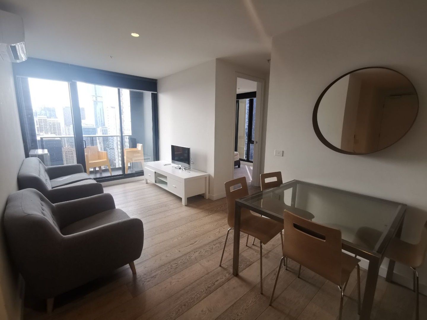 2 bedrooms Apartment / Unit / Flat in 3203/81 A'Beckett St. MELBOURNE VIC, 3000
