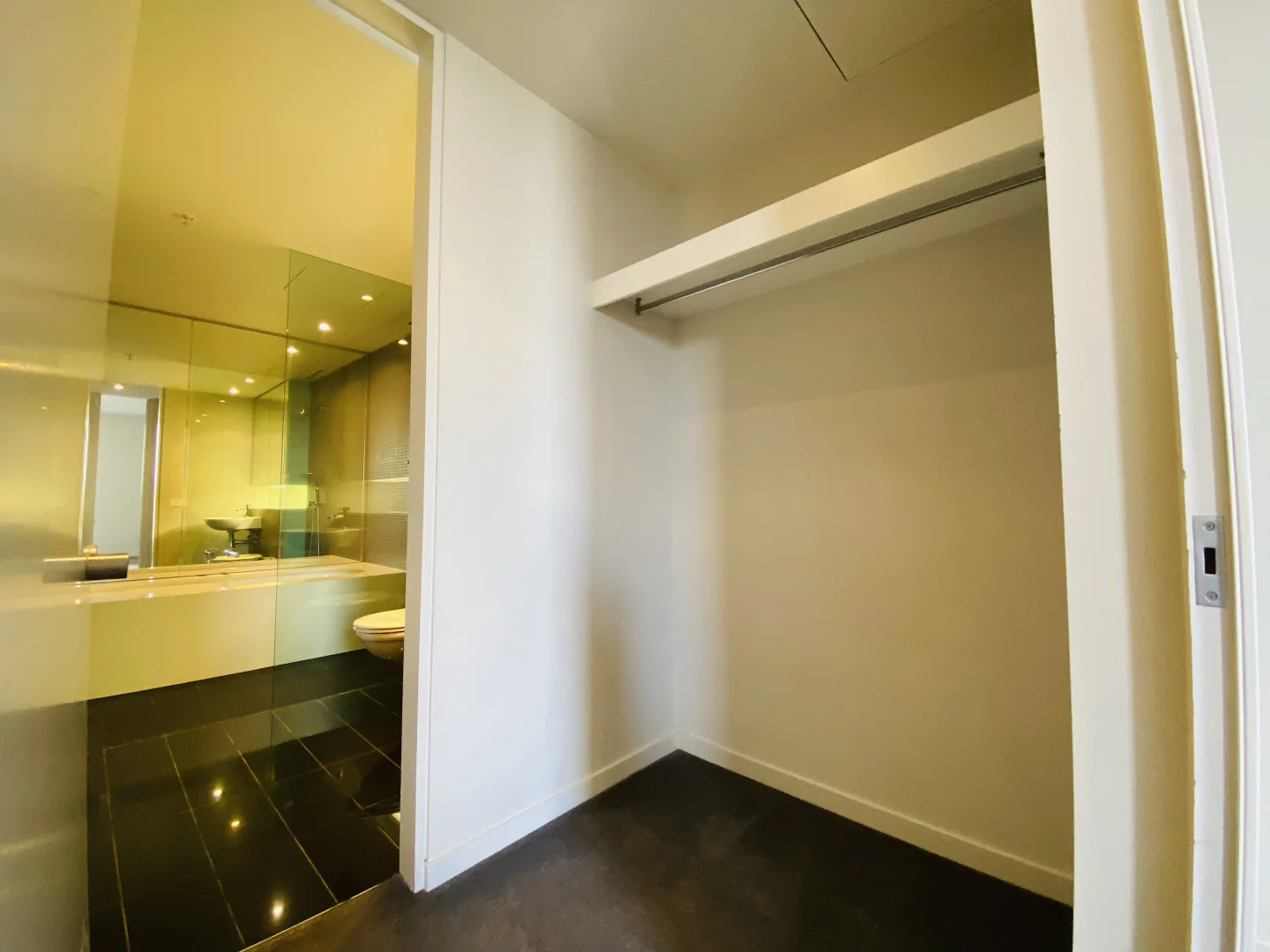 Additional image 10 of 1205/1 Sterling Circuit, Camperdown NSW 2050