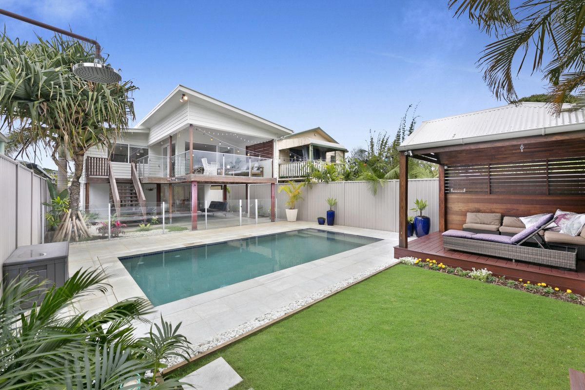 3 bedrooms House in 28 Chainey Avenue MIAMI QLD, 4220