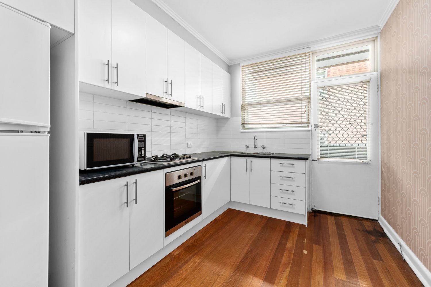 2/169 Glen Huntly Road, Elwood VIC 3184