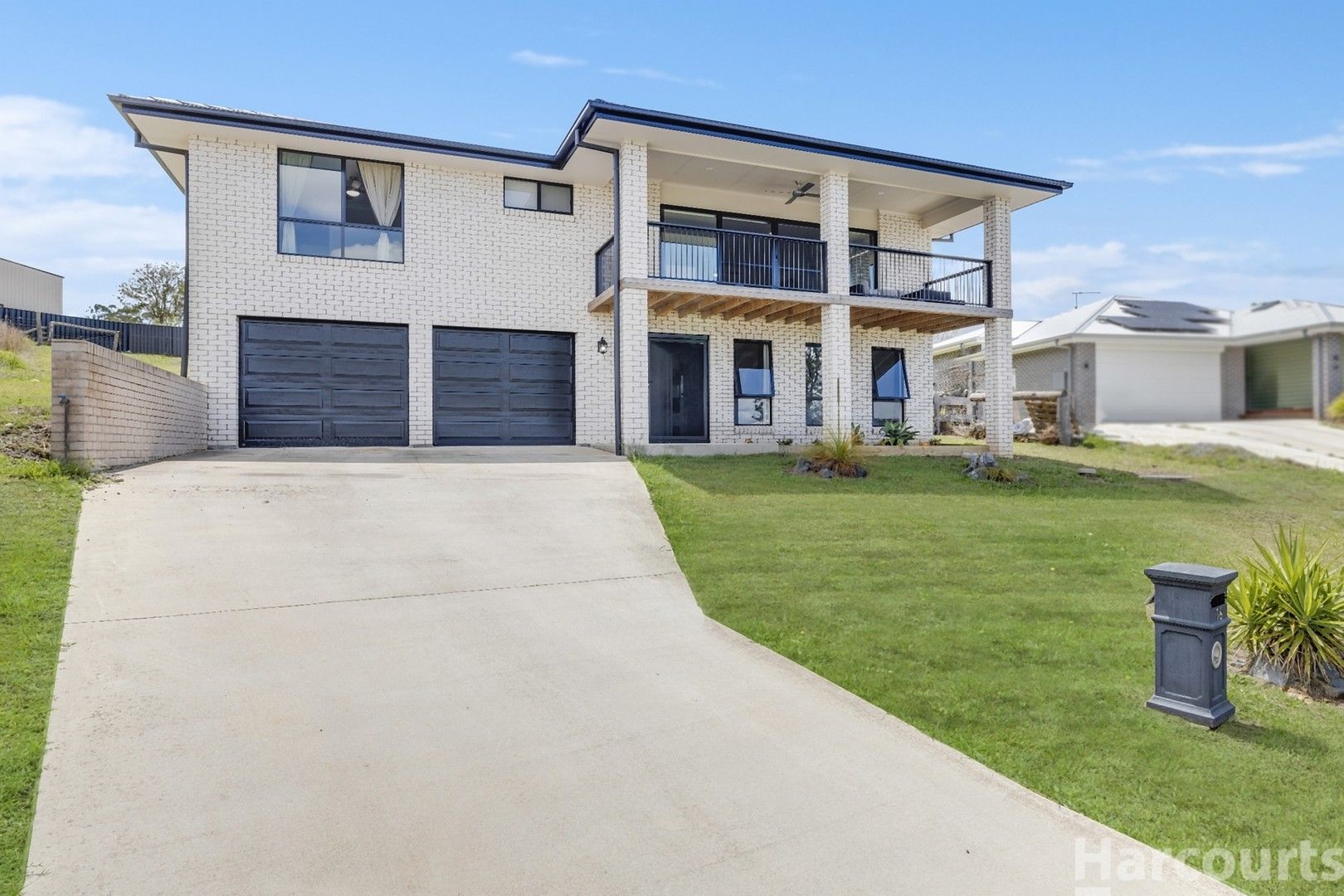 16 Springfields Drive, Greenhill NSW 2440, Image 0