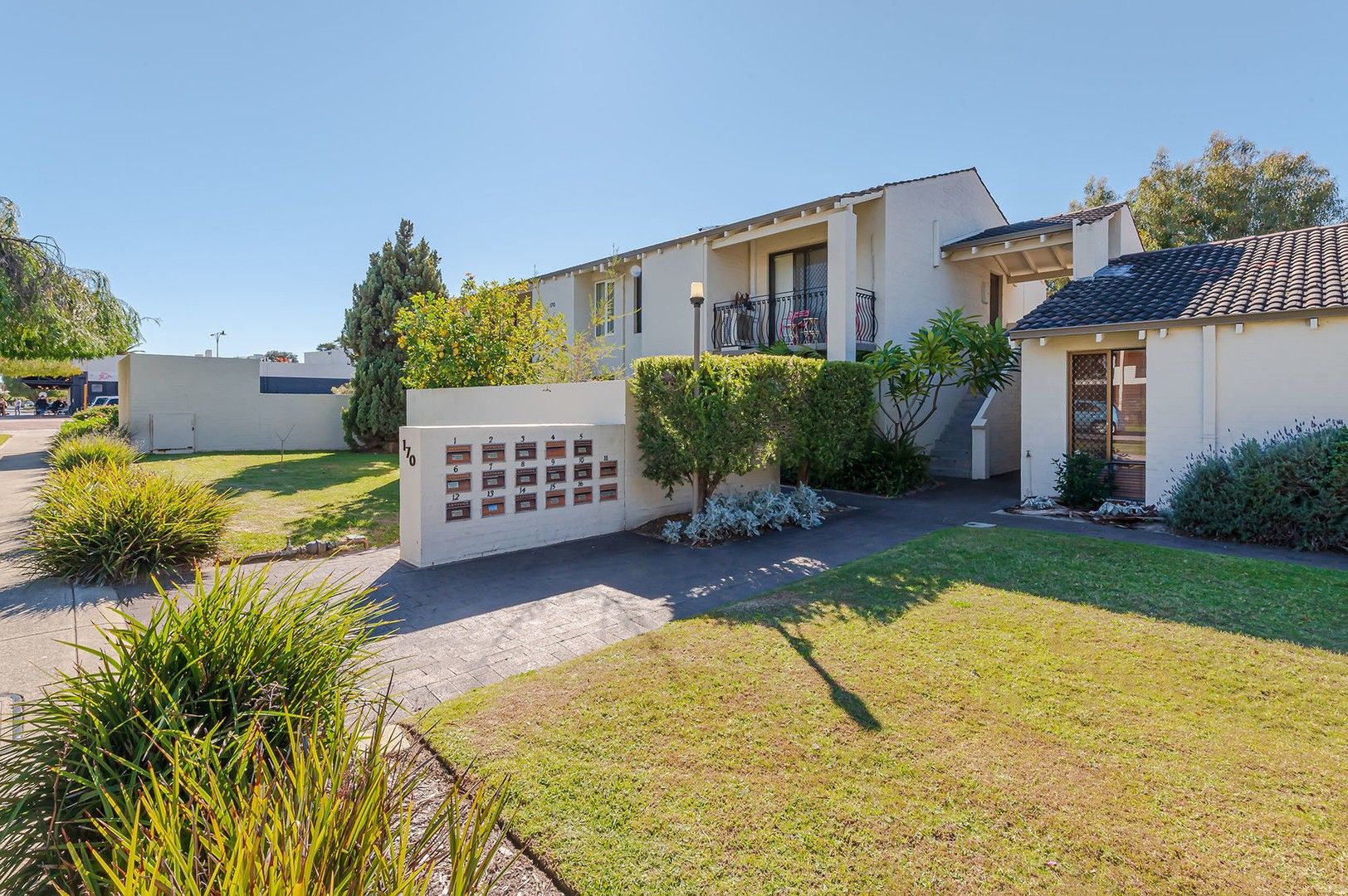 2 bedrooms Apartment / Unit / Flat in 15/170 Ninth Avenue INGLEWOOD WA, 6052