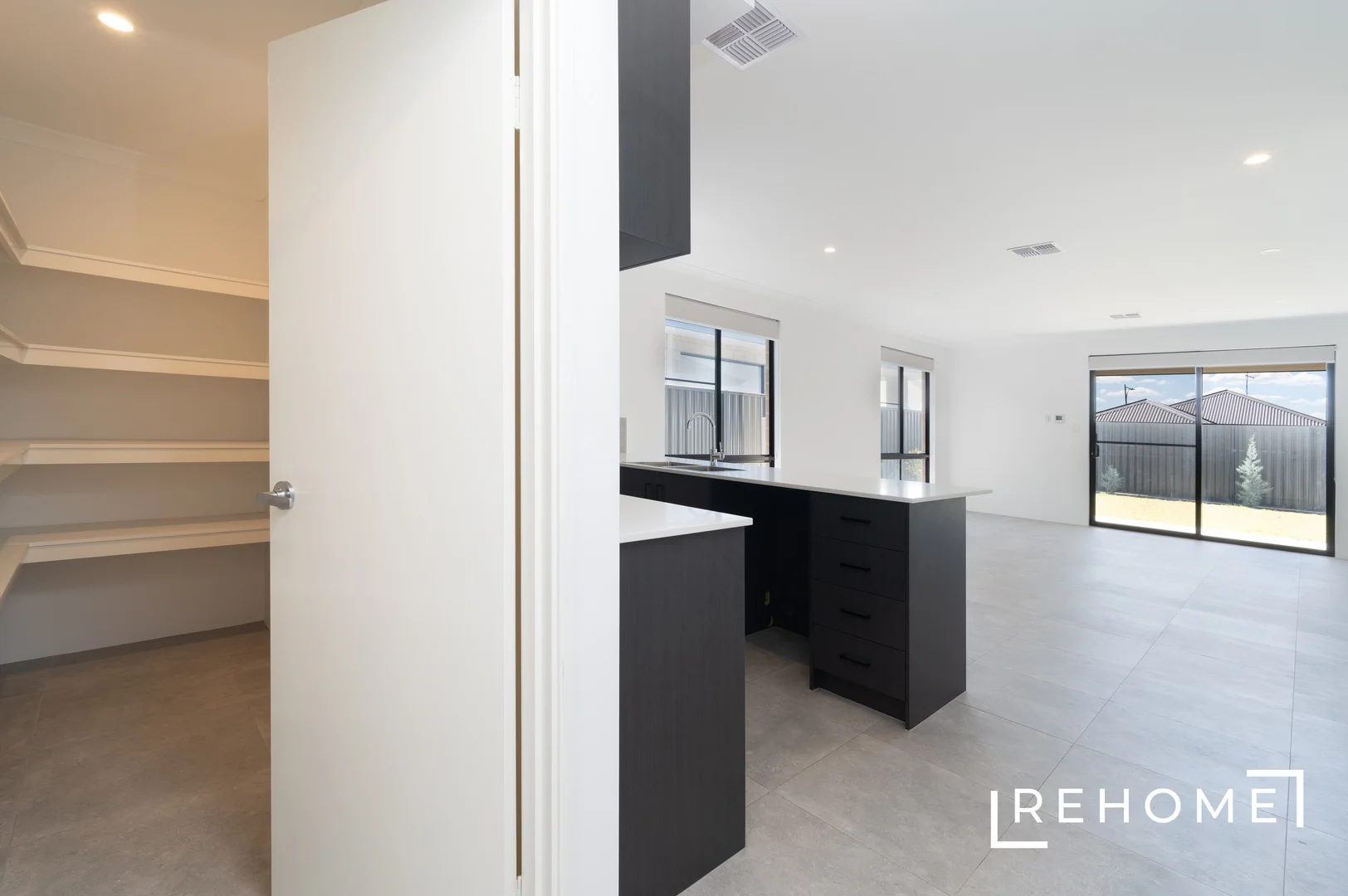 Additional image 10 of 27 Meander Way, Treeby WA 6164