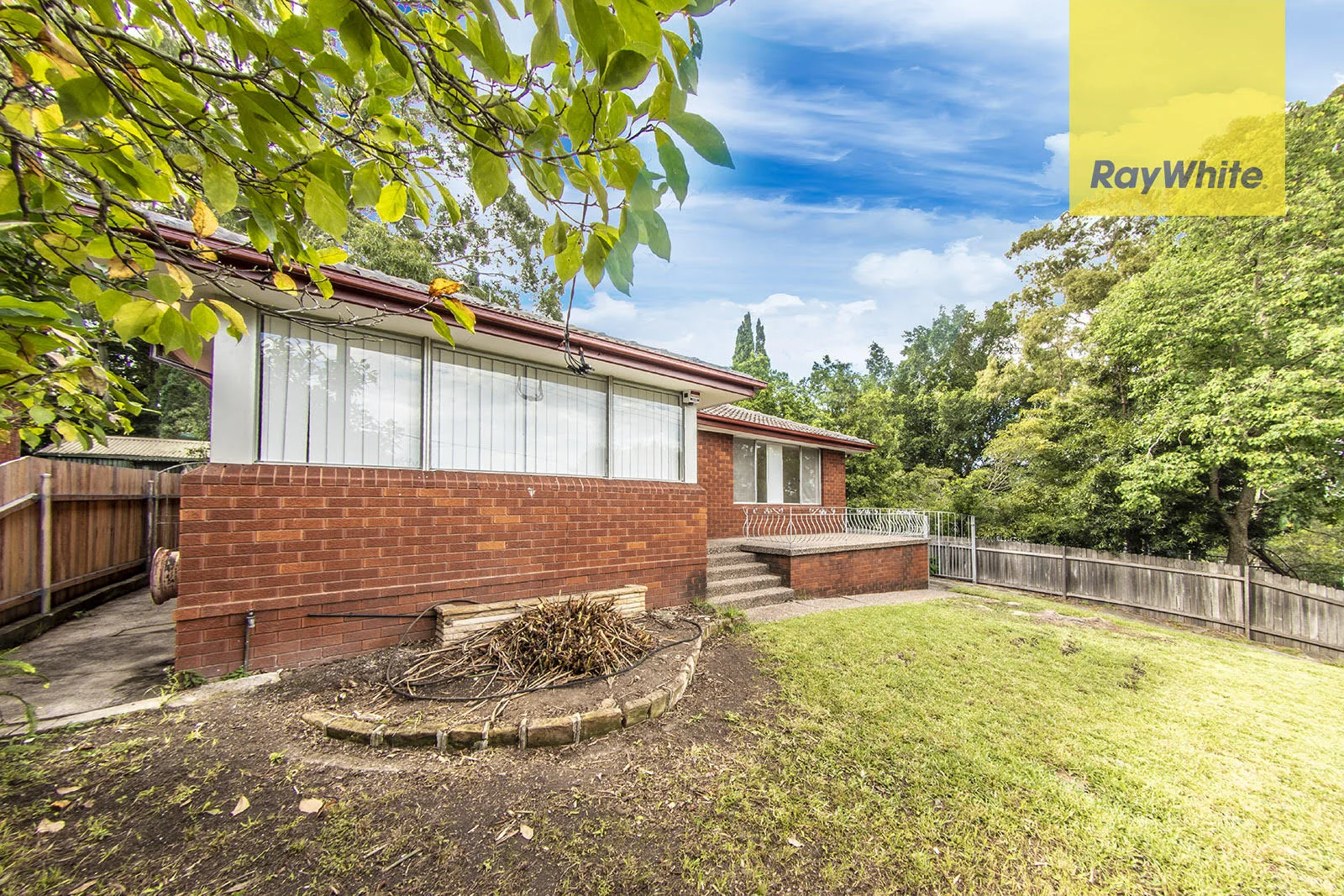 81 Ballandella Road, Toongabbie NSW 2146