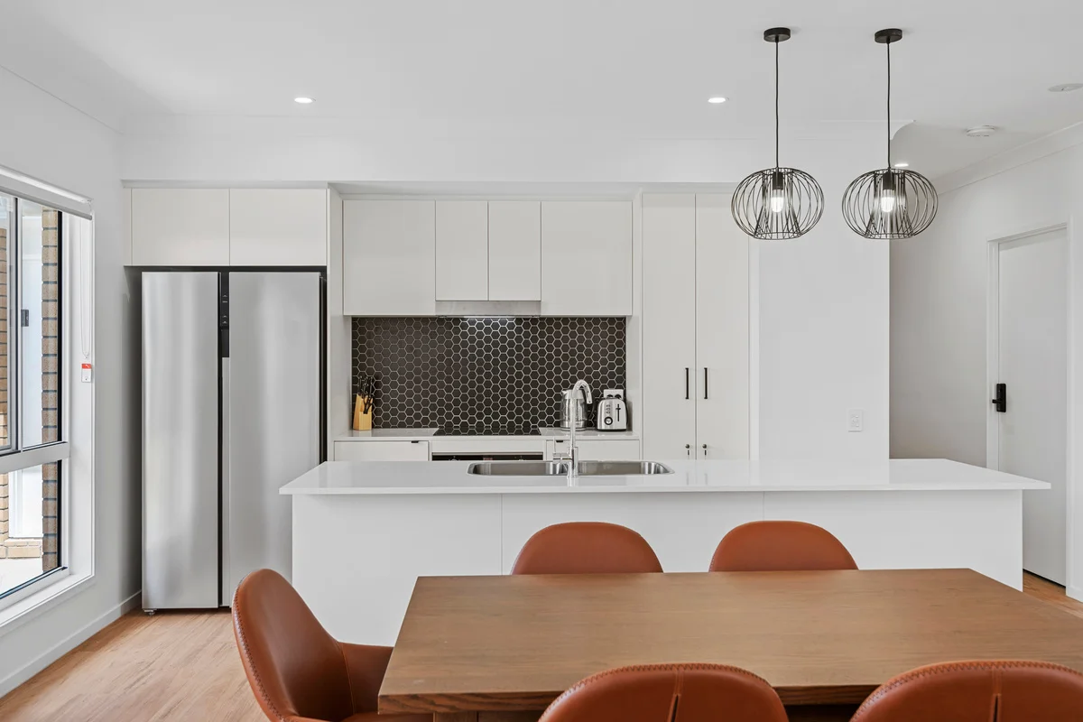 Additional image 5 of 1/15 Kakadu St, Redland Bay QLD 4165